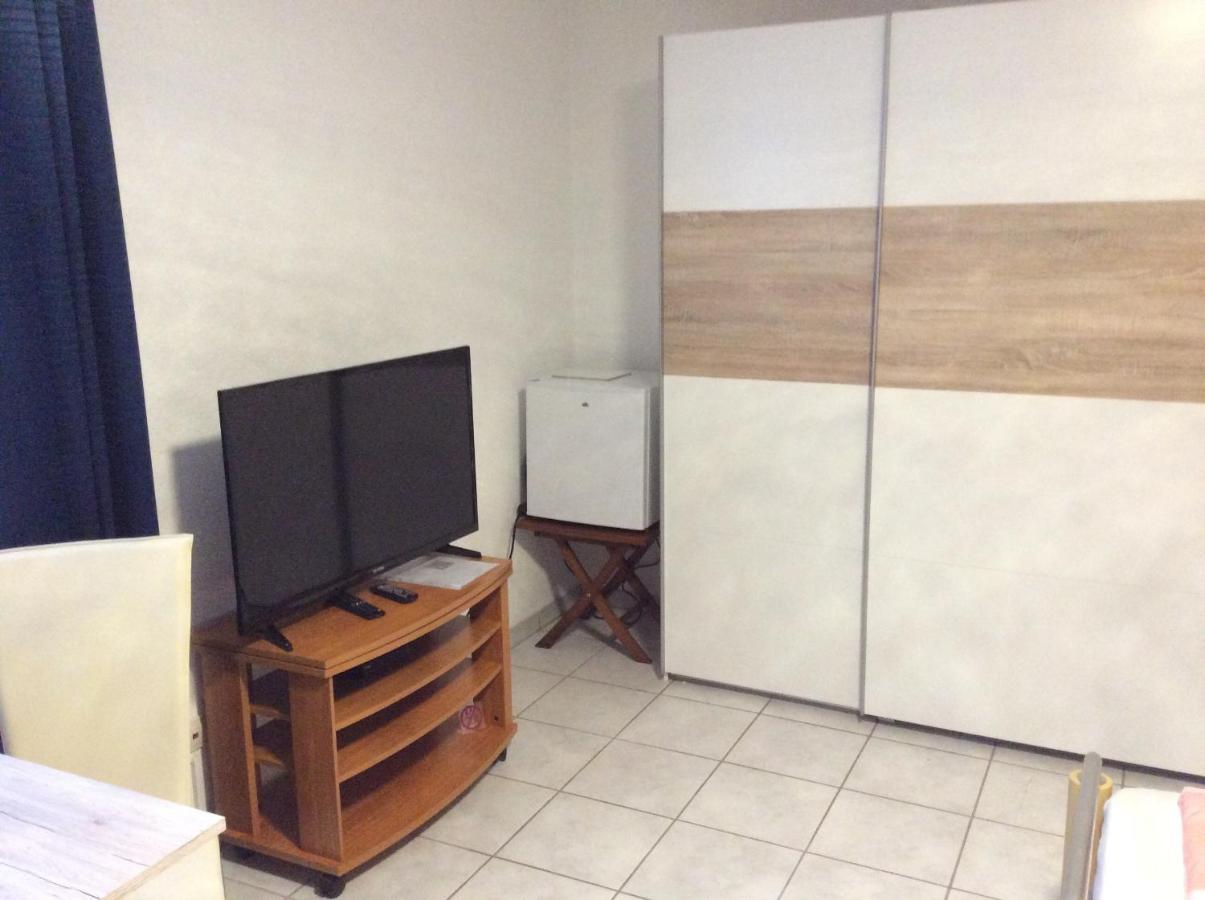 Ferienappartement Souterrain Volkertshausen Екстериор снимка