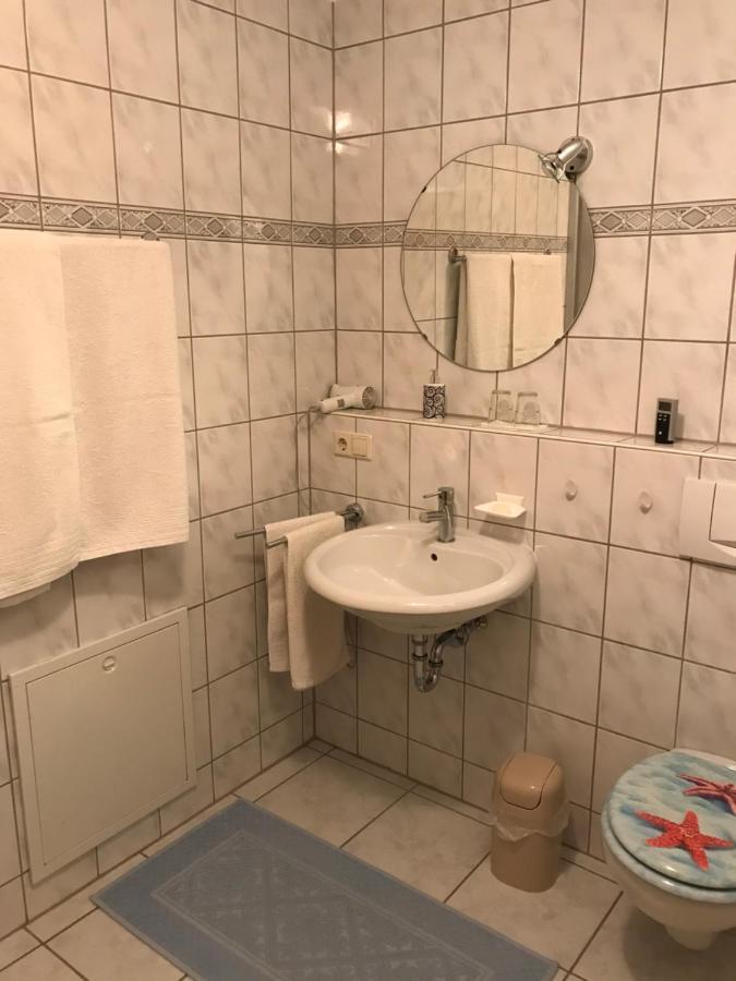 Ferienappartement Souterrain Volkertshausen Екстериор снимка